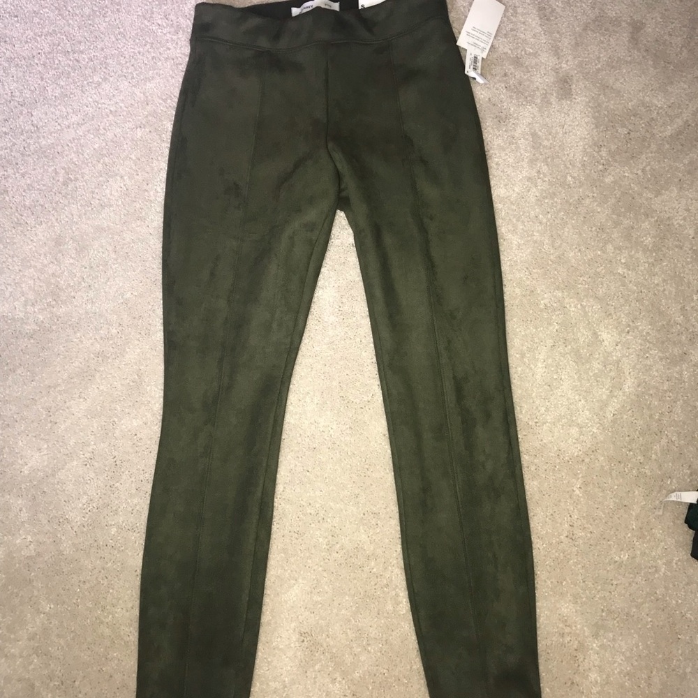 Old navy olive green “Stevie” velvet pant